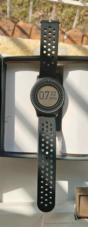 Trax fitness watch