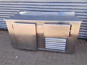 Under Counter Bar Fridge