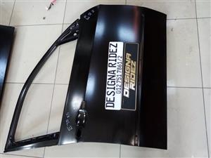 BMW E70 X5 FRONT RIGHT DOOR 