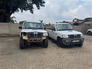 Mahindra 2014 M-Hawk 2.2 (2x4) &  (4x4) Single Cab stripping for Spares 