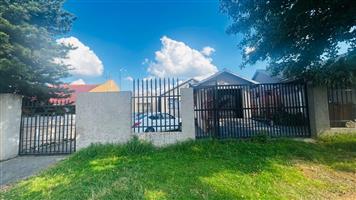 House For Sale in Tulisa Park