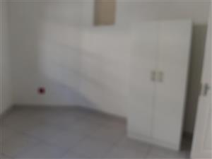 Huge 1 x Bedroom Cottage in  Sandton