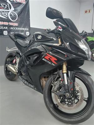 SUZUKI GSX-R 600