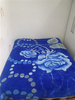 Moving sale – Queen Bed & Couch for Sale  