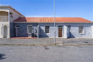 A Rare Opportunity in the Heart of Woodstock — 3 Homes on 1 Erf with GR4 Zoning