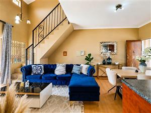 Apartment For Sale in Country View