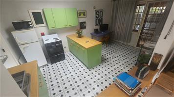 Large One-Bedroom Cottage in Roosevelt Park for RENT 