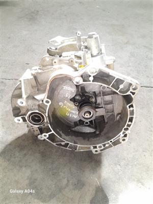 CHEVROLET SONIC 1.3 Z13D MANUAL GEARBOX FOR SALE 
