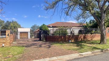 4-Bedroom Family Home with Flatlet for Sale in Rynfield, Benoni