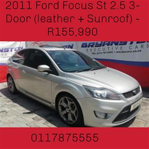 2011 Ford Focus ST 3 door (leather + sunroof + techno pack)