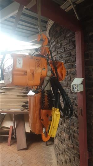Tools for Sale(Electric Chain Hoist, Heavy Duty)