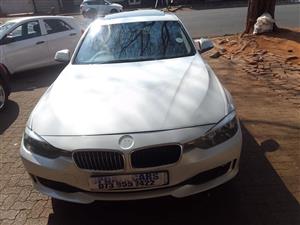 2012 BMW F30 330i SPORT LINE AUTOMATIC  WHITE Colo PETROL SUNROOF LEATHER REVERSE SENSER=