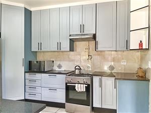 Business-Class Comfort in the Heart of Arboretum