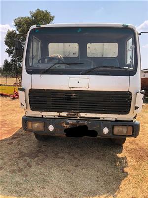 Merc-Benz 14.13 Tipper - Strip for Spares from