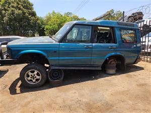  Land Rover Discovery TD5 2.5 2002 – Stripping for Spares