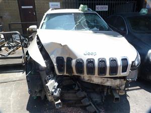 Jeep Cherokee LTD 3.2 AT - 2015 SPARESBOYZ STRIPPING FOR SPARES