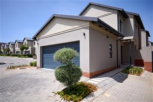 Modern 3 Bedroom Home for Sale in Kyalami – Comfort, Security & Lifestyle Living