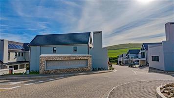 2 Bedroom Ground Floor Apartment For Sale in Hartland Lifestyle Estate