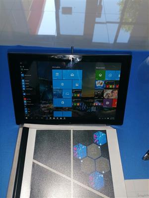 Mecer A105 Windows tablet
