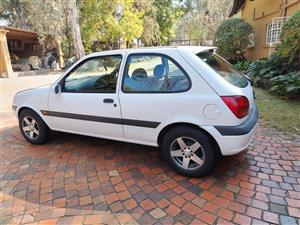 Ford fiesta 1.6 rocam 5 speed. Clean interior. New tyres . Recently serviced.