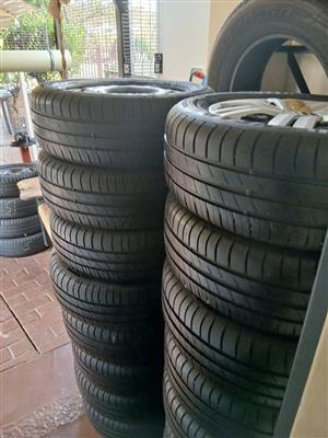 Polo 14 inch sets tyres and rims differant prices