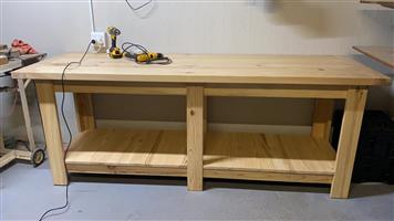Work bench, solid wood