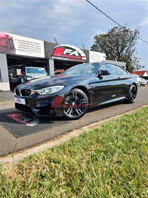 BMW M4 M-DCT COUPE WITH FULL SERVICE HISTORY FORSALE