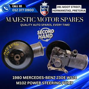 1980 Mercedes-Benz 230E W124 M102 Power Steering Pump Used