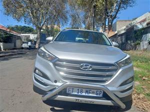 2017 HYUNDAI TUCSON 2.0 PETROL, AUTOMATIC, SILVER, 67000KMS, . SPARE KEY, REVERSE C