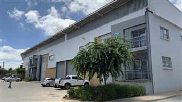 Warehouse to let in Pomona