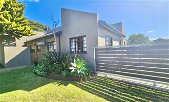 Perfect Blend of Comfort, Space & Style in Stilbaai