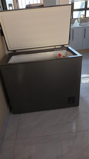  Hisense Deep freeze 245l