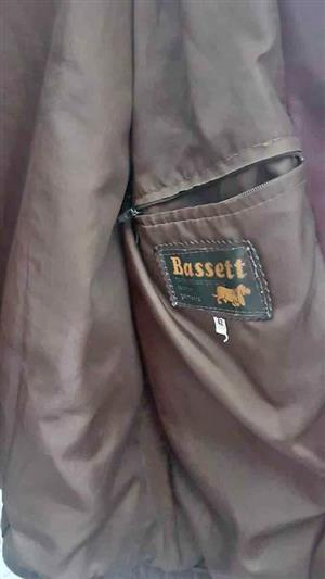 Original old school basset in good condition