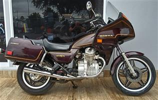 1981 Honda Silverwing 500 must be seen