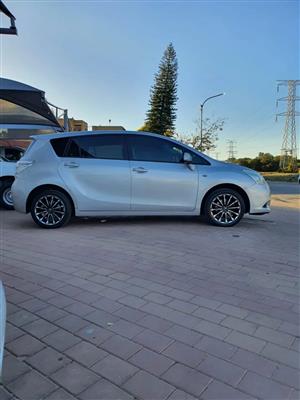 Toyota verso 2010,Electric windows,aircon