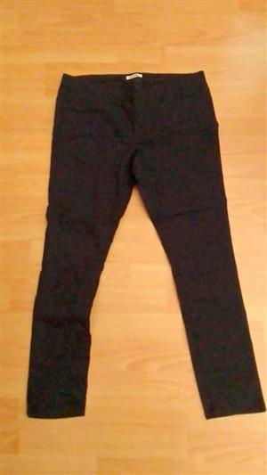 Jeggings black slim fit size 16