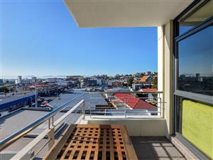 Apartment For Sale in Woodstock
