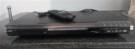 A Sound system and a cd and dvd player, barely used for sale