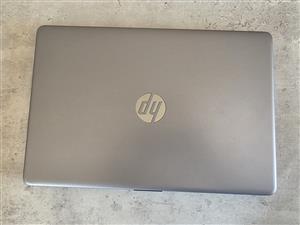 HP 250 G8