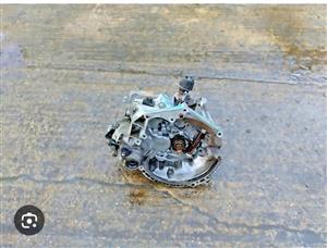 Peugeot 206 manual gearbox for sale