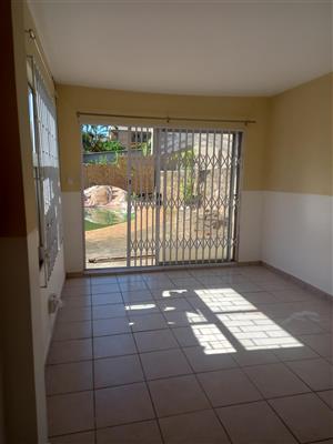 Beautiful, comfy room in Morningside for rent