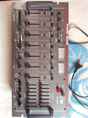 DJ Mixer