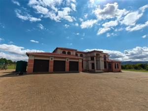 Prime Bushveld Game Farm with Exceptional Infrastructure – 75.216ha (Three Title Deeds)
