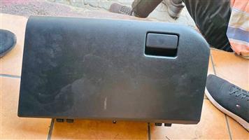 Toyota Auris II E18 Glove Compartment  /Storage Compartment RH
