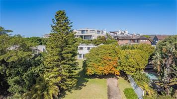 Steps from the Sand, Hear the Waves, Live the Lifestyle!