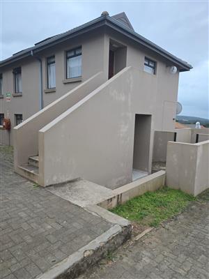 2 Bedroom Family home to rent in Kidd's Beach