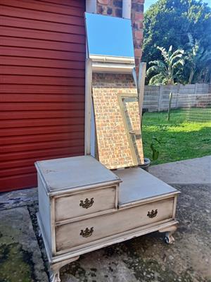 Dressing table with mirror (Burmese Teak)