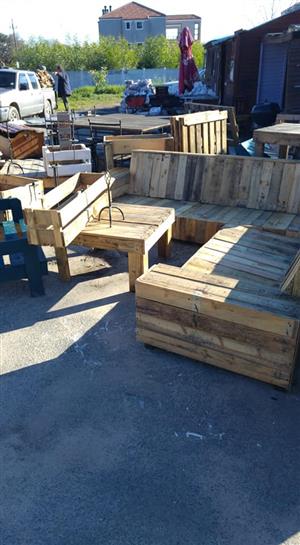 Wooden Pallet L Shape Patio Bench For Sale Junk Mail