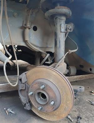 FORD FIGO LEFT FRONT HUB FOR SALE.