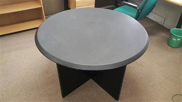4 Seater meeting table